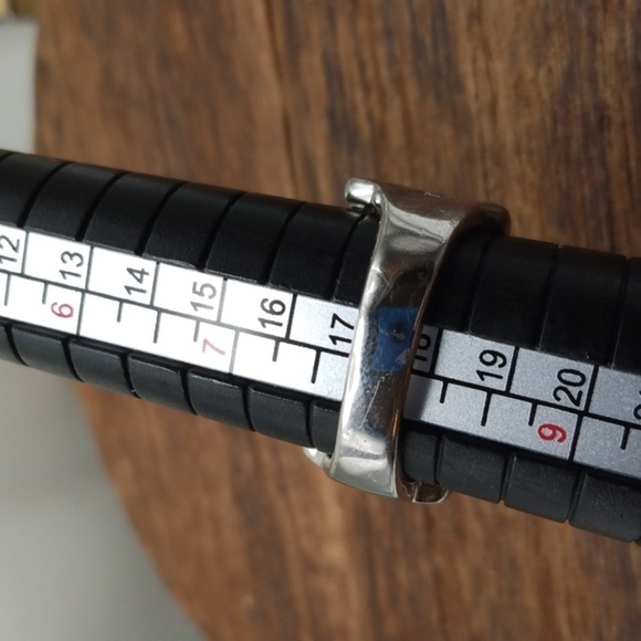 Solid sterling silver supreme jewelers designer ring size 8 - Picture 3 of 4